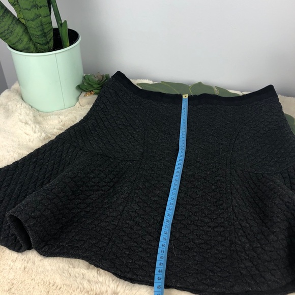 Rebecca Taylor Charcoal Textured Flounce Skirt - Picture 12 of 12